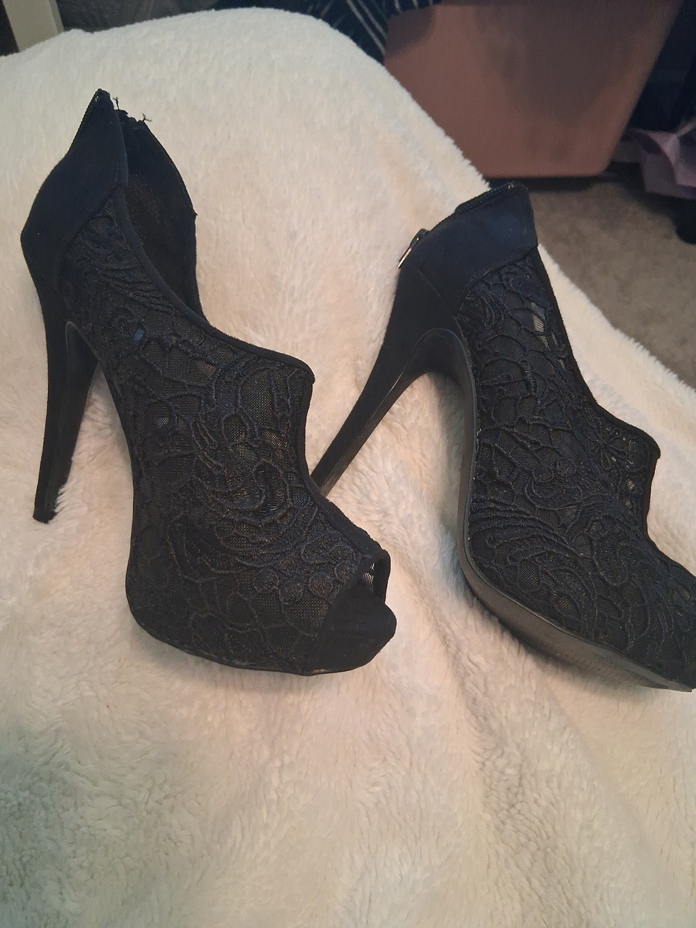Elle Black Lace Peep-Toe Stiletto Booties Size 7